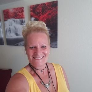 Meet your Posher, Janel